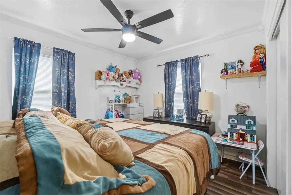 Photo 28 — 615 N Lowe Street, Hobart, OK 73651