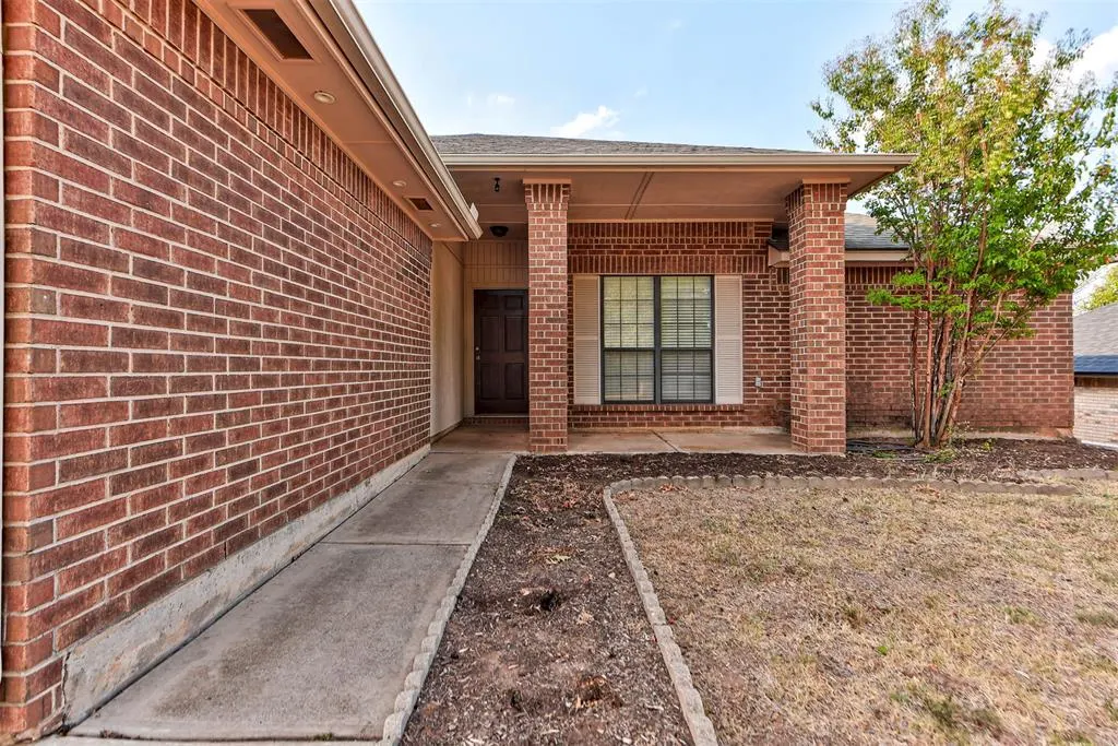 Photo 5 — 11642 Tyson Court, Midwest City, OK 73130