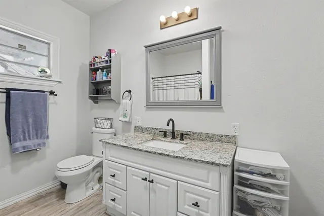 Photo 7 — 318 W Ridgewood Street, Shawnee, OK 74801