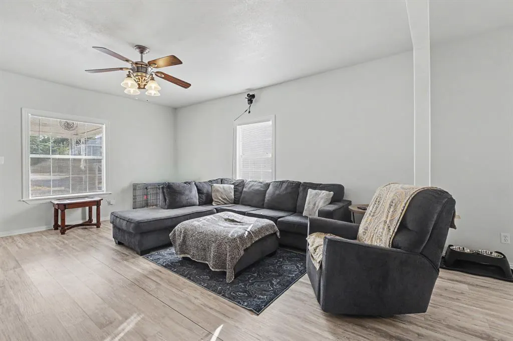 Photo 15 — 318 W Ridgewood Street, Shawnee, OK 74801