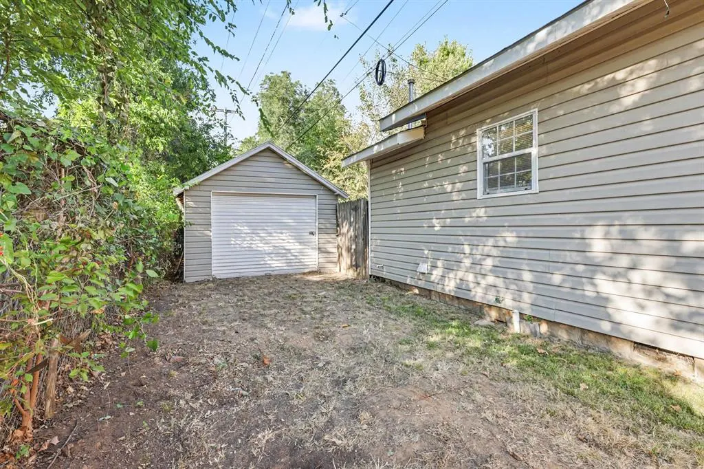 Photo 26 — 318 W Ridgewood Street, Shawnee, OK 74801