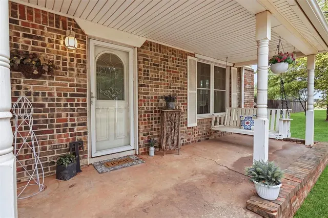 Photo 6 — 10935 N 2080 Road, Canute, OK 73626