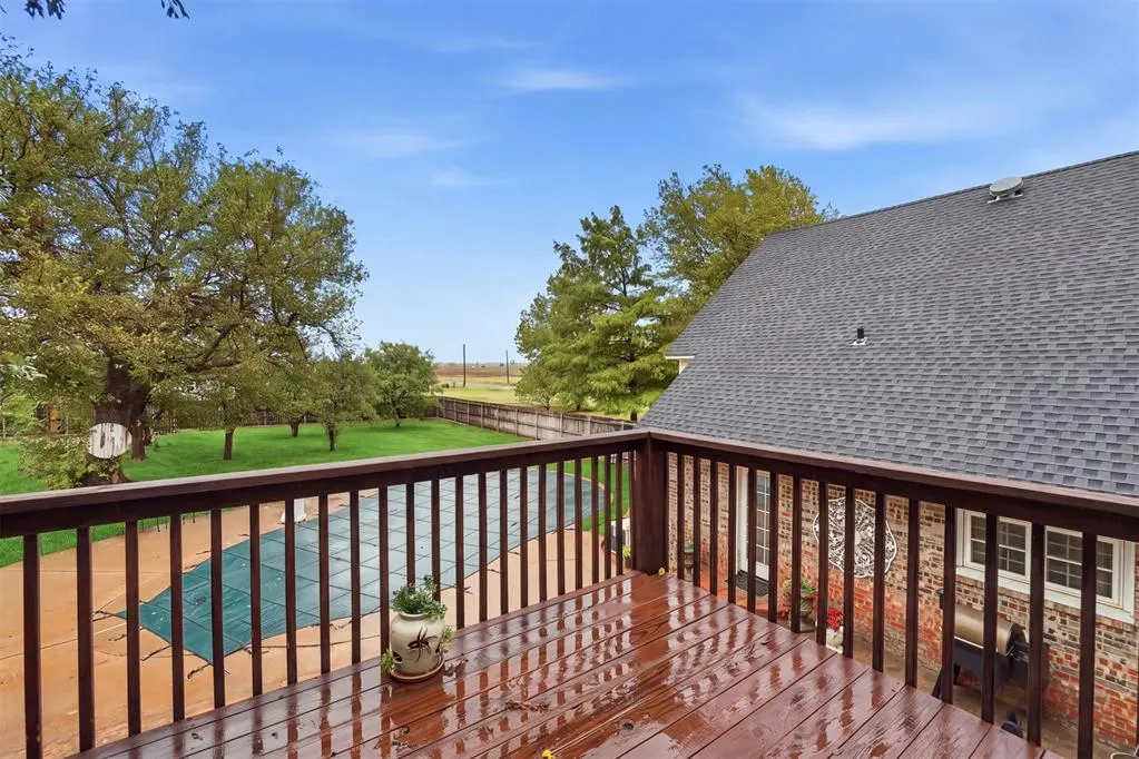 Photo 30 — 10935 N 2080 Road, Canute, OK 73626