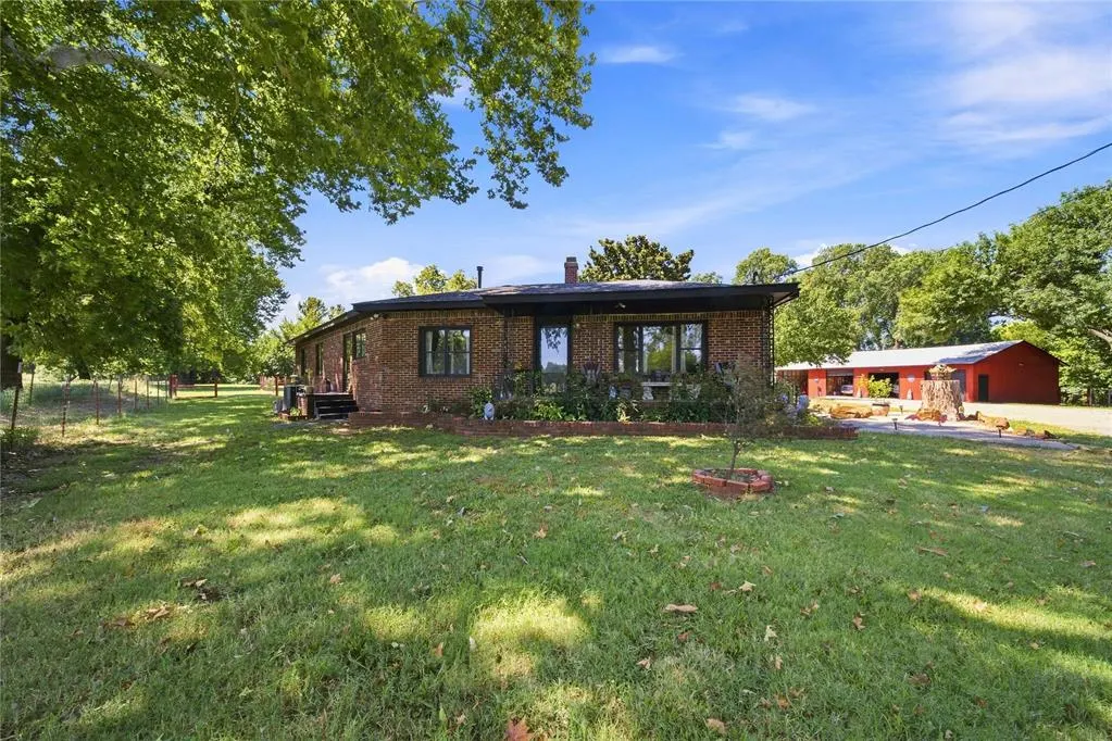 Front exterior — 1217 Kansas Street, Pawnee, OK 74058