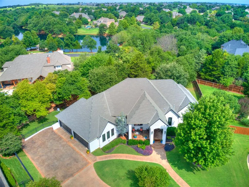 Front exterior — 4317 Slate Bridge Road, Edmond, OK 73034