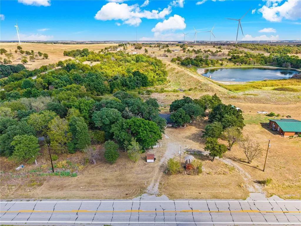 Front exterior — 40021 State Highway 8, Anadarko, OK 73005
