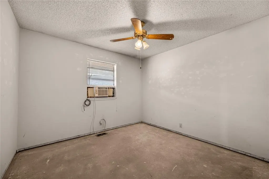 Photo 36 — 40021 State Highway 8, Anadarko, OK 73005