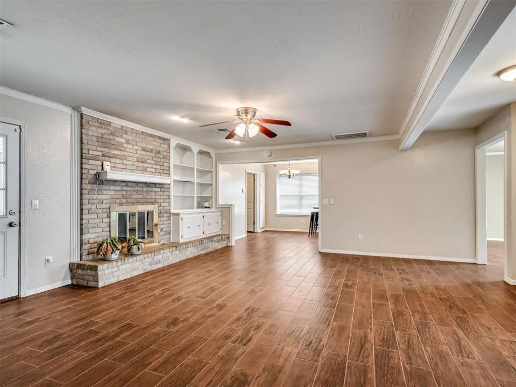 Photo 9 — 513 Smiling Hill Boulevard, Edmond, OK 73013