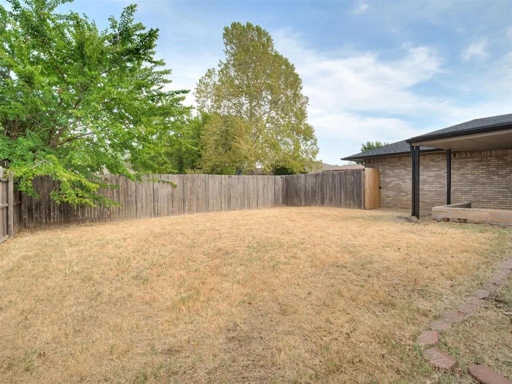 Photo 33 — 513 Smiling Hill Boulevard, Edmond, OK 73013