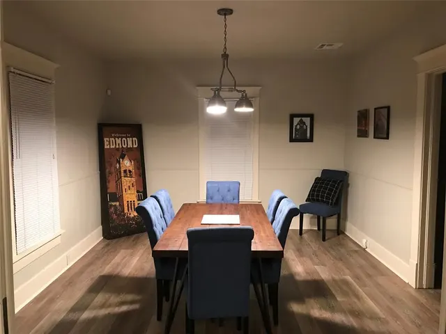 Photo 5 — 28 W Hurd Street, Edmond, OK 73003