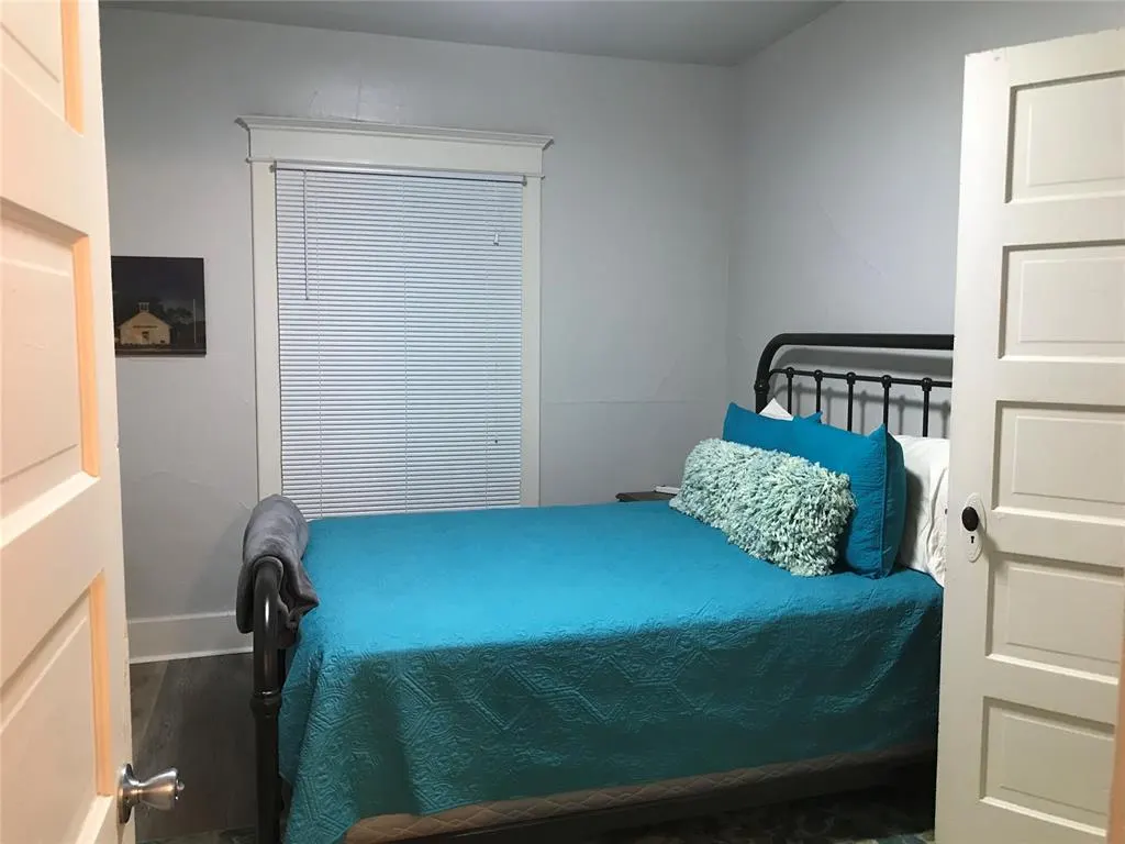Photo 18 — 28 W Hurd Street, Edmond, OK 73003