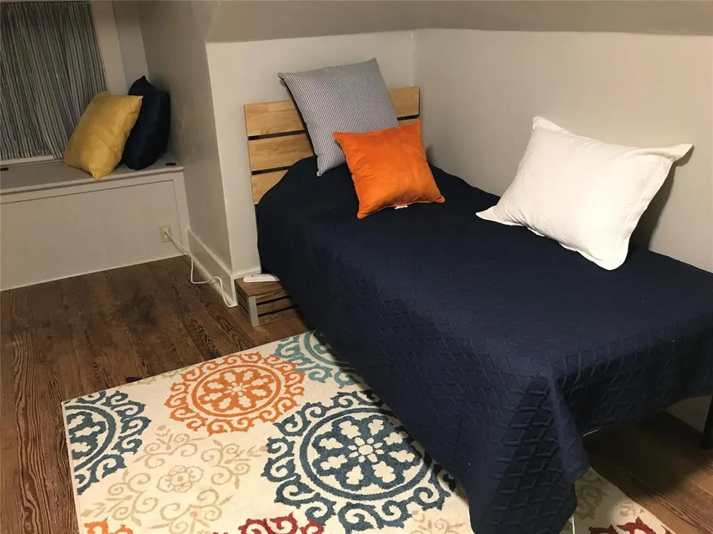 Photo 32 — 28 W Hurd Street, Edmond, OK 73003