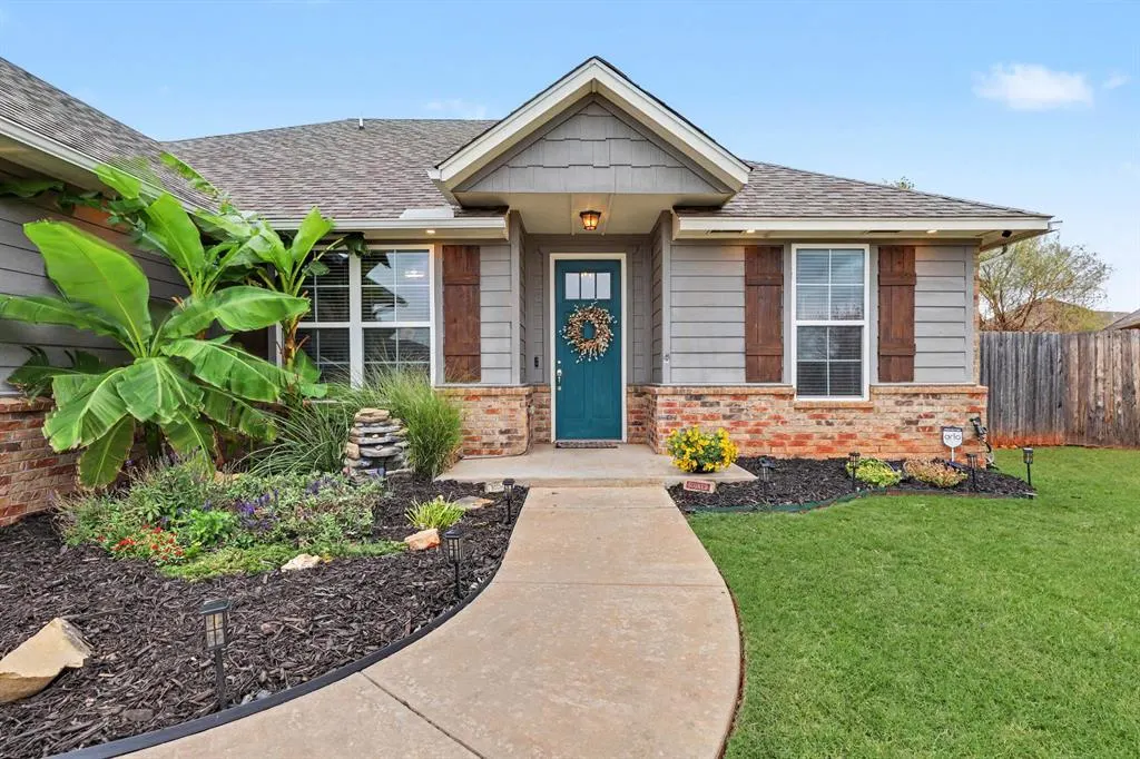 Photo 4 — 1334 Ladera Circle, Moore, OK 73160