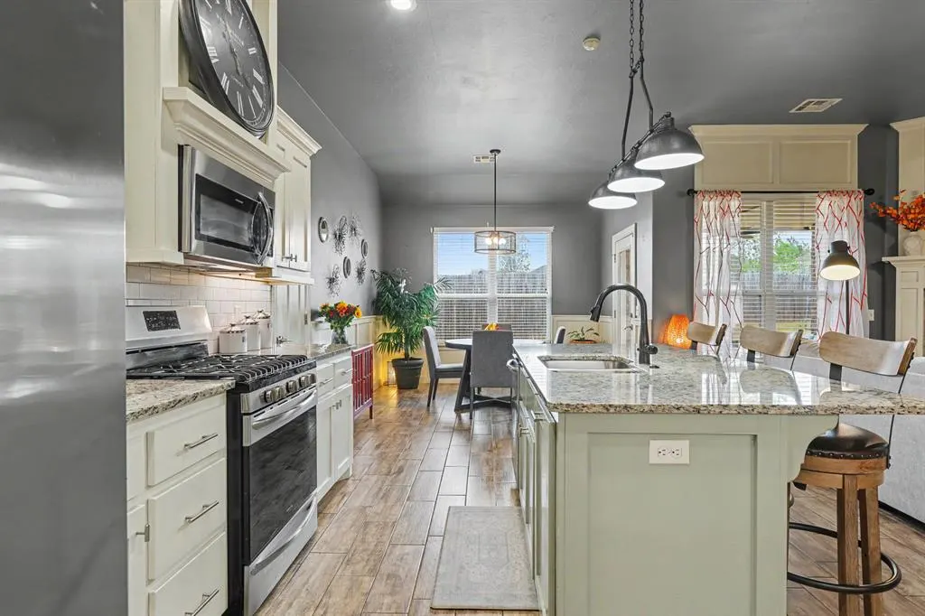 Photo 14 — 1334 Ladera Circle, Moore, OK 73160