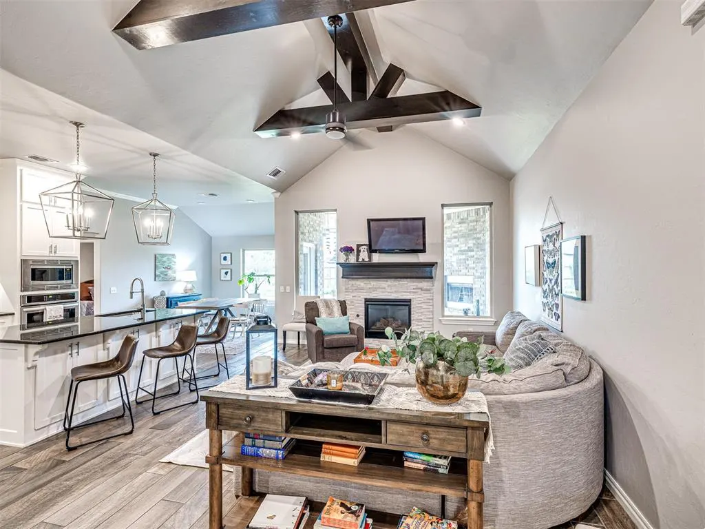 Photo 3 — 1614 Skyler Way, Norman, OK 73072