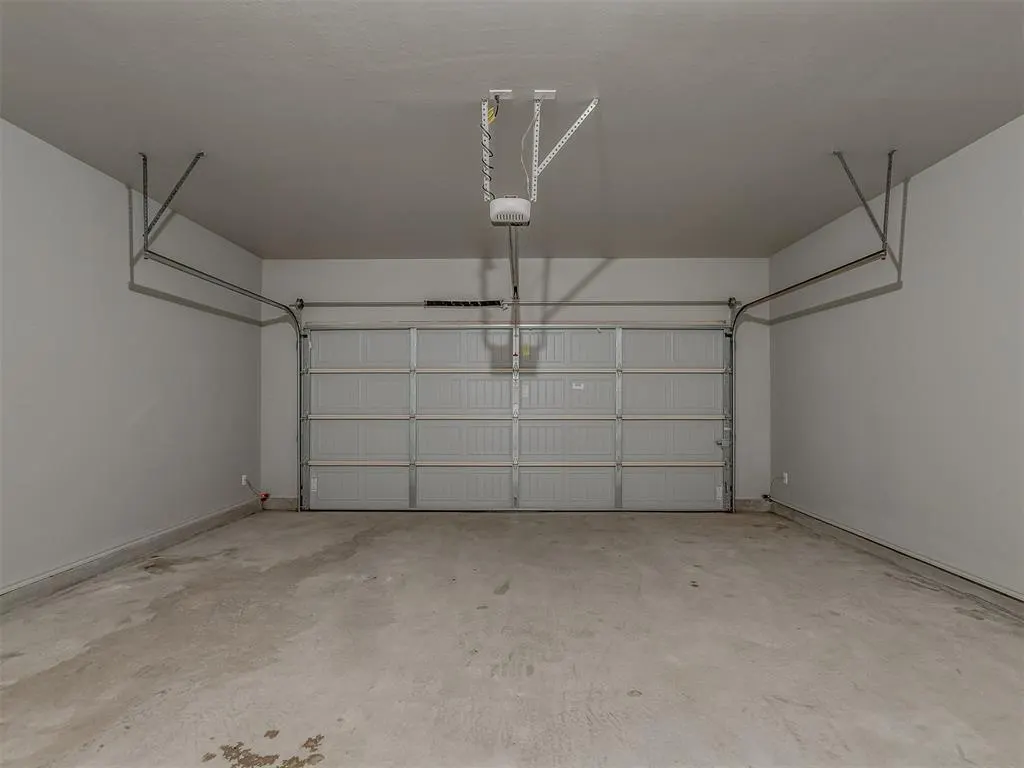 Photo 30 — 1906 Investors Avenue, El Reno, OK 73036