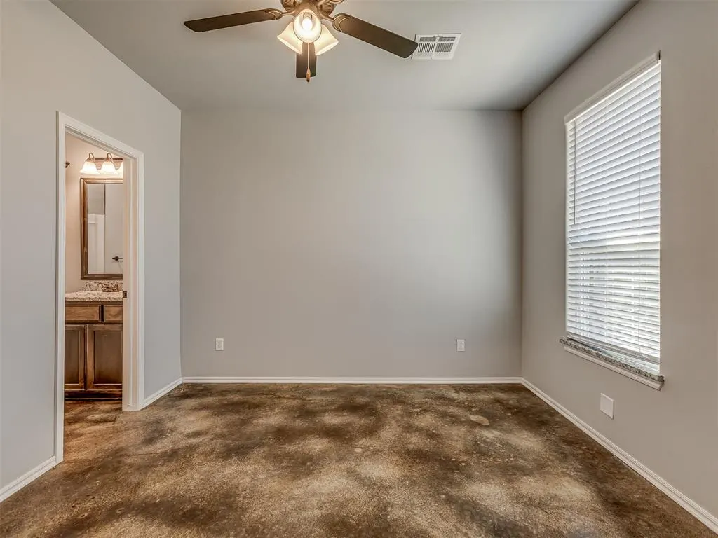 Photo 16 — 1913 Investors Avenue, El Reno, OK 73036