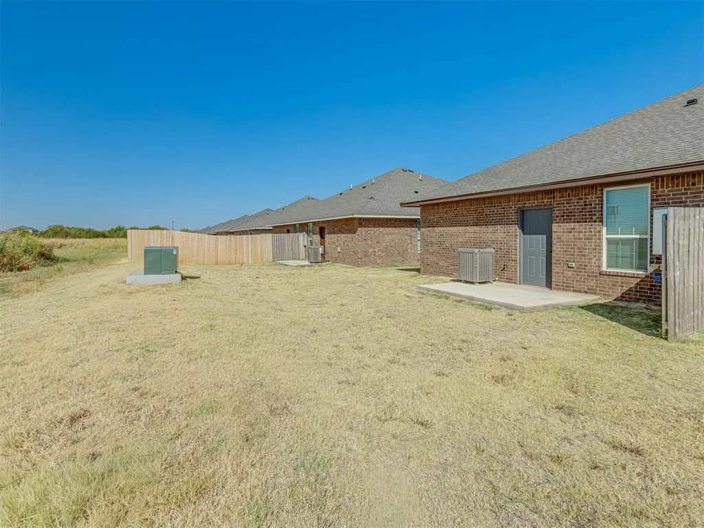 Photo 34 — 1913 Investors Avenue, El Reno, OK 73036