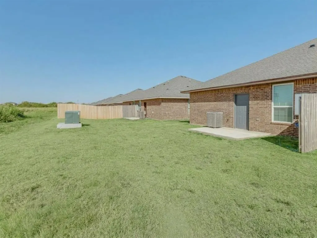 Photo 47 — 1913 Investors Avenue, El Reno, OK 73036