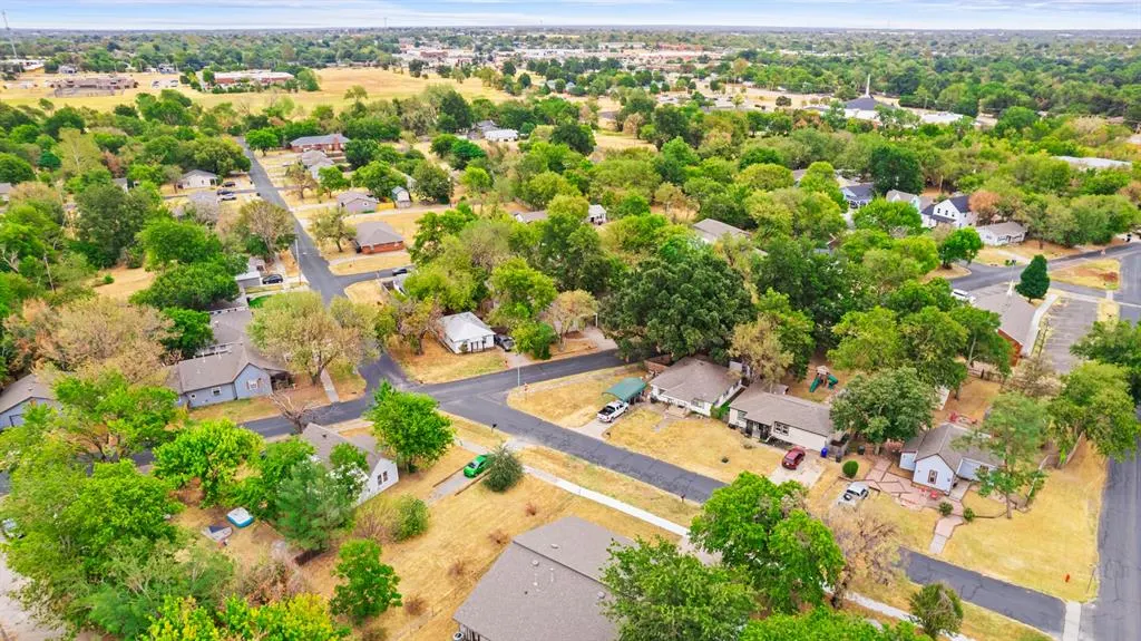 Photo 38 — 415 S Carter Avenue, Norman, OK 73071