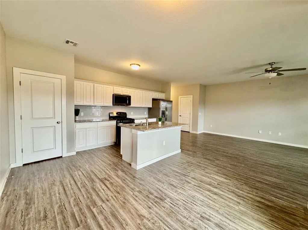 Photo 13 — 14316 Peach Tree Drive, Yukon, OK 73099