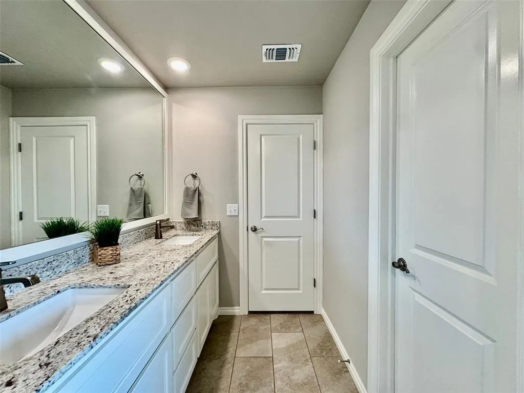 Photo 29 — 8324 Rainier Street, Edmond, OK 73034