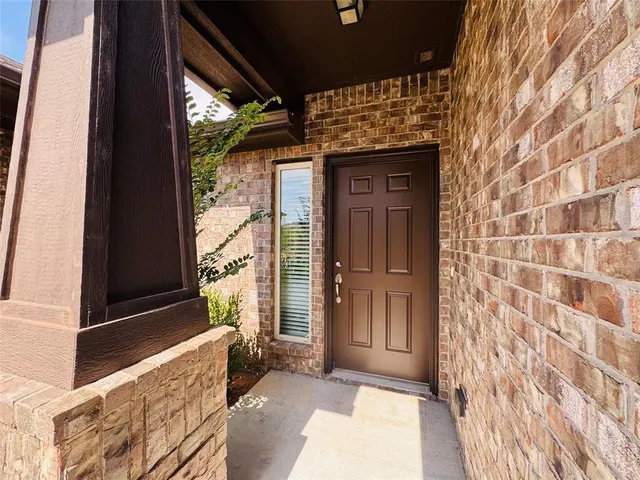 Photo 4 — 1007 Merlin Drive, Norman, OK 73072