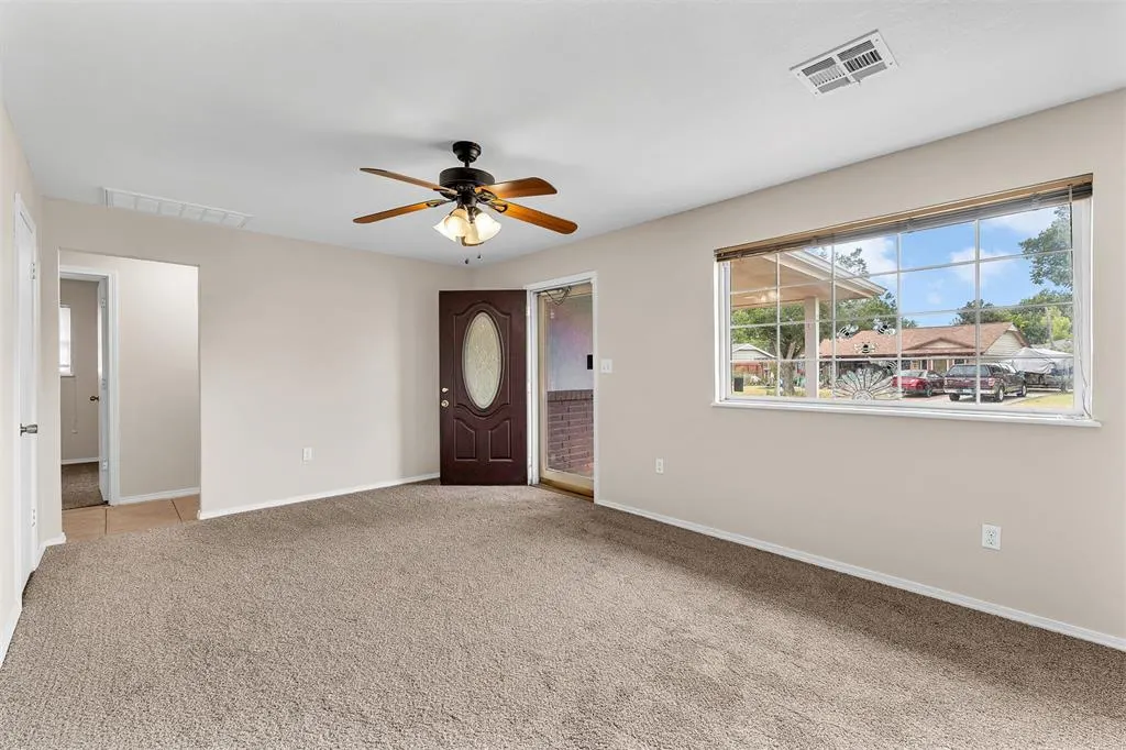 Photo 4 — 500 Butler Street, Moore, OK 73160