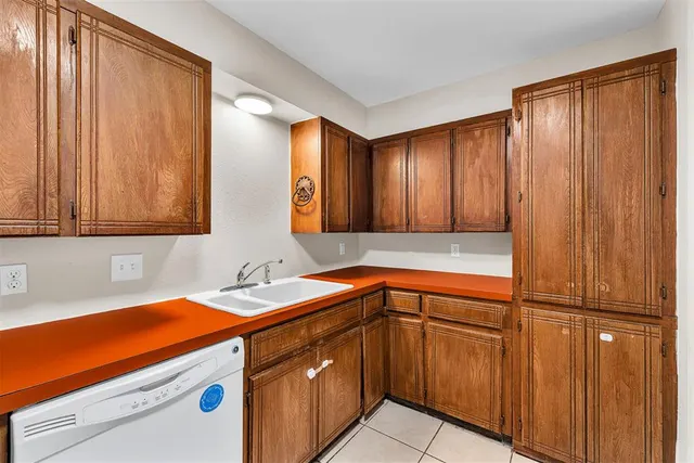 Photo 7 — 500 Butler Street, Moore, OK 73160