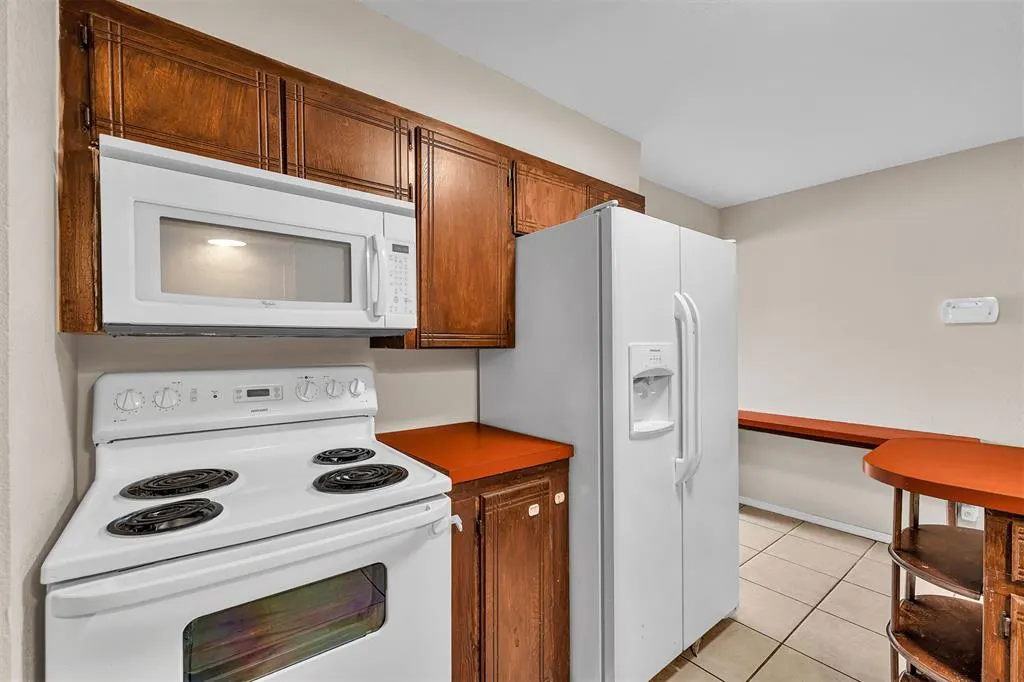 Photo 10 — 500 Butler Street, Moore, OK 73160