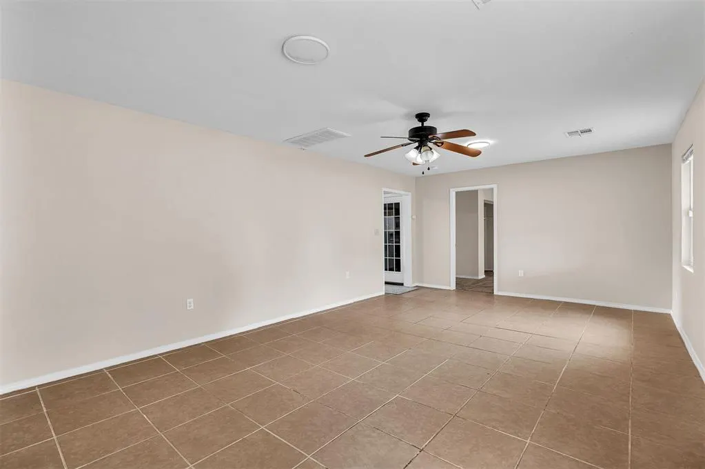 Photo 12 — 500 Butler Street, Moore, OK 73160