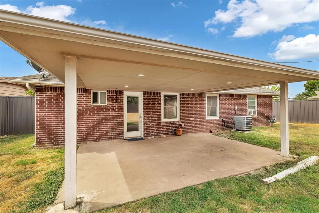 Photo 22 — 500 Butler Street, Moore, OK 73160