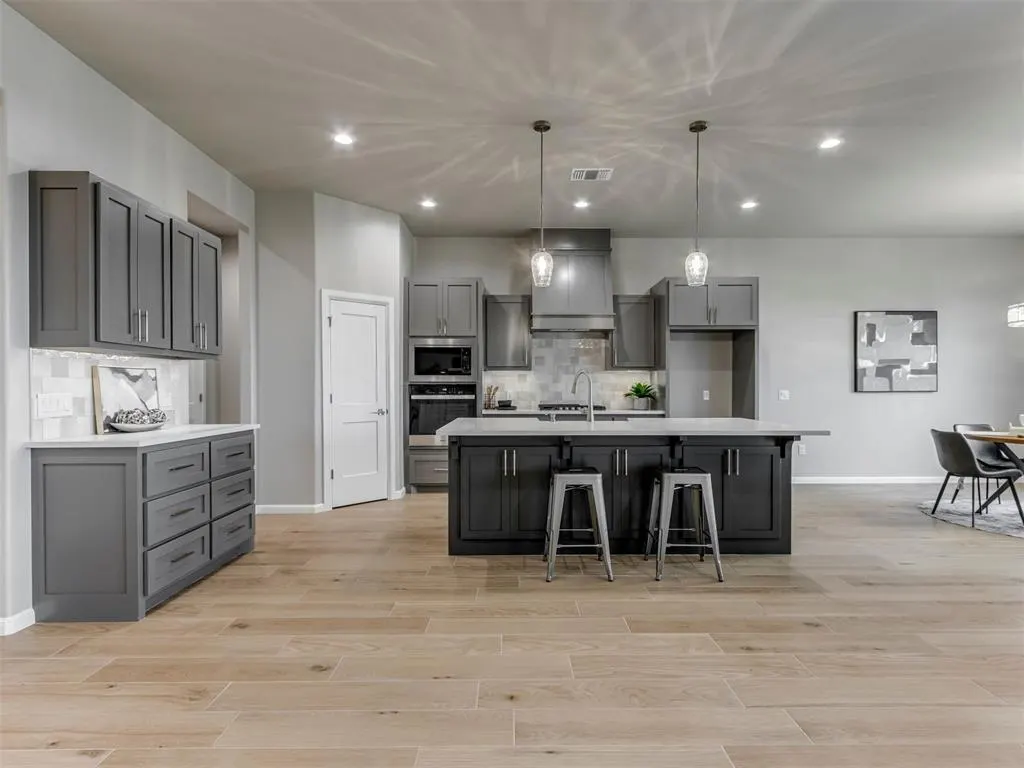 Photo 11 — 4109 Havasu Road, Moore, OK 73160