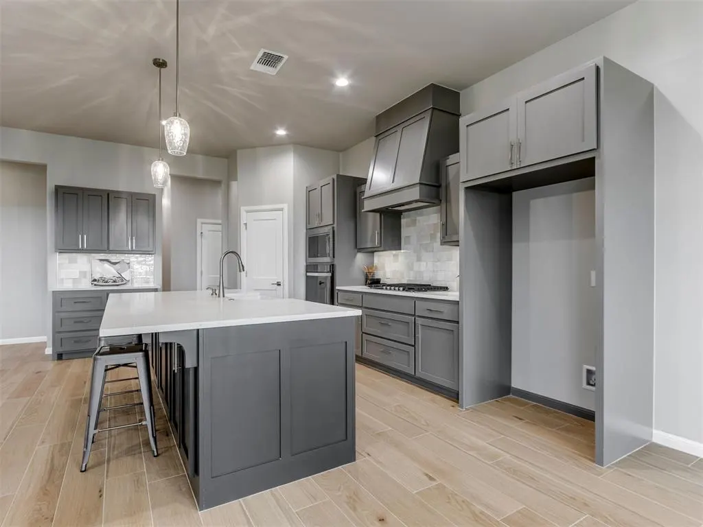 Photo 12 — 4109 Havasu Road, Moore, OK 73160