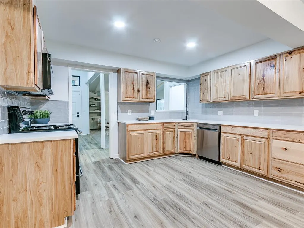 Photo 21 — 3128 SW 100th Place, Oklahoma City, OK 73159