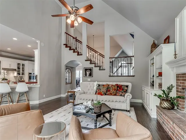 Photo 7 — 10049 Hidden Hollow Lane, Oklahoma City, OK 73151
