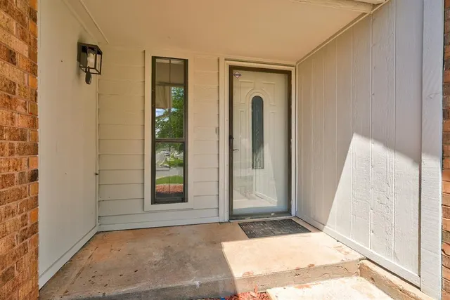 Photo 3 — 1617 Raquel Drive, Edmond, OK 73003