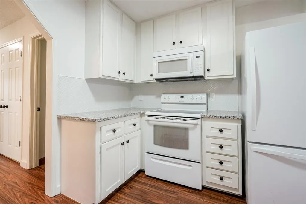 Photo 18 — 1617 Raquel Drive, Edmond, OK 73003