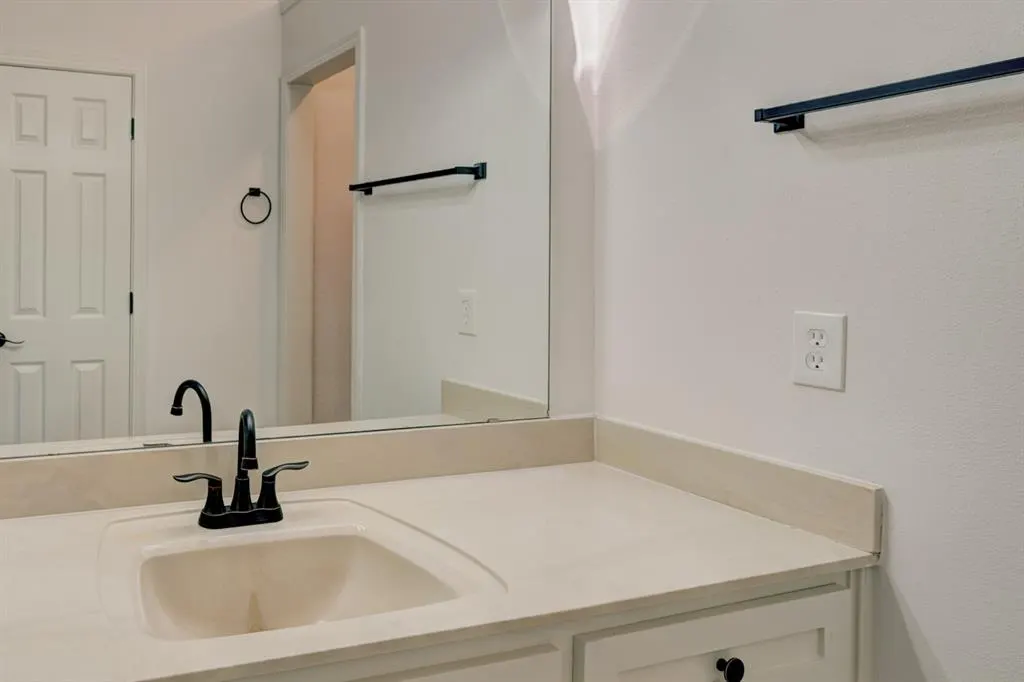 Photo 36 — 1617 Raquel Drive, Edmond, OK 73003