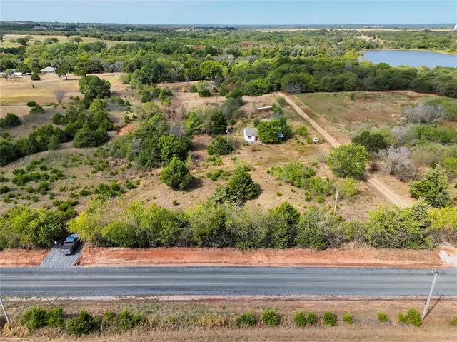 Photo 3 — 105357 S 3450 Road, Meeker, OK 74855