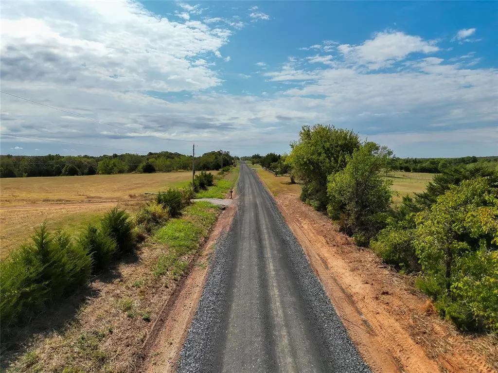 Photo 23 — 105357 S 3450 Road, Meeker, OK 74855