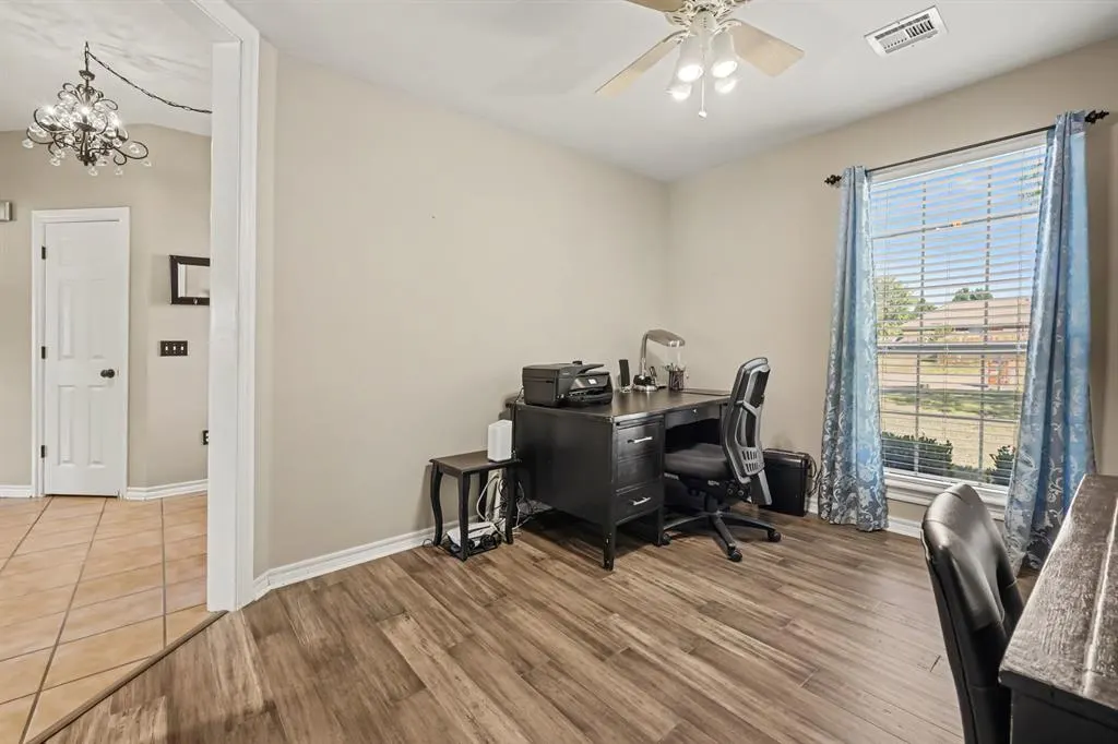 Photo 12 — 10955 N Lily Lane, Edmond, OK 73025