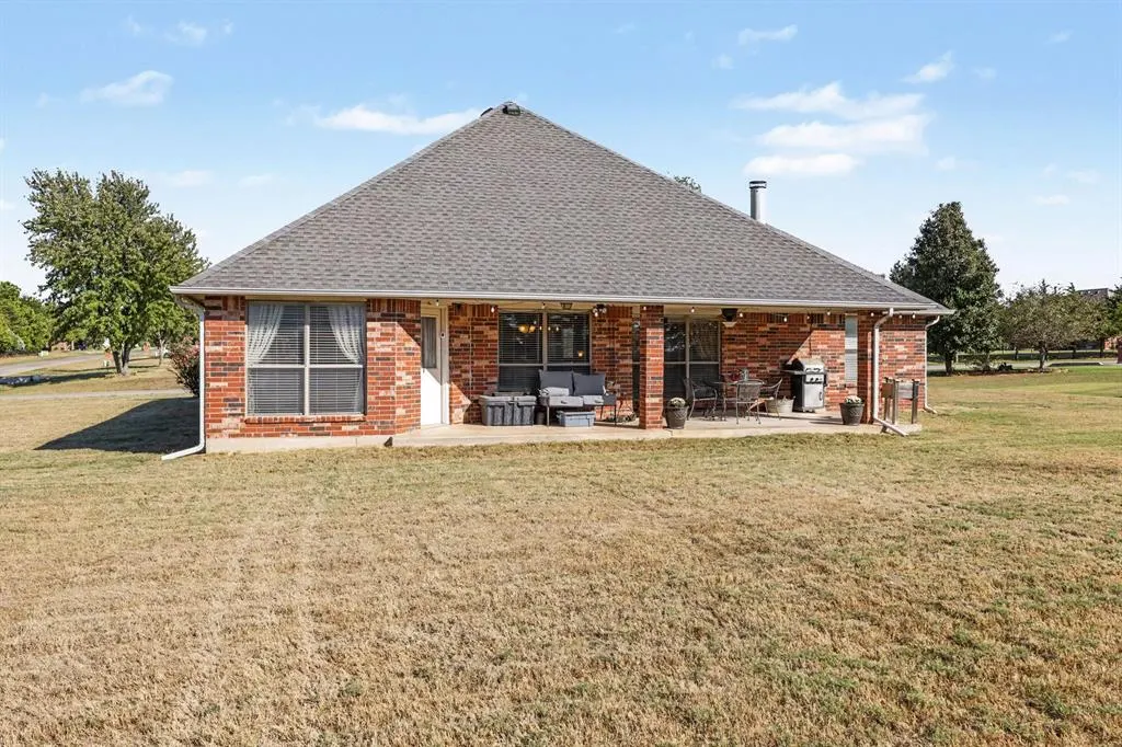 Photo 24 — 10955 N Lily Lane, Edmond, OK 73025