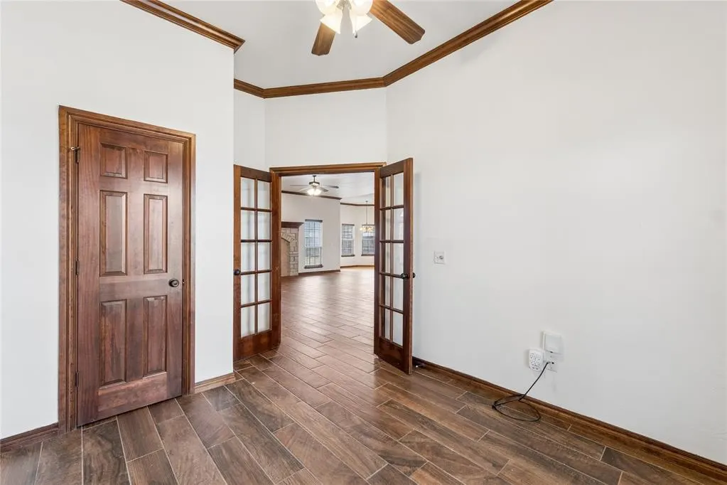 Photo 28 — 709 N White Tail Way, Mustang, OK 73064