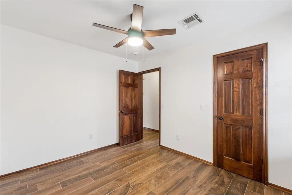 Photo 30 — 709 N White Tail Way, Mustang, OK 73064