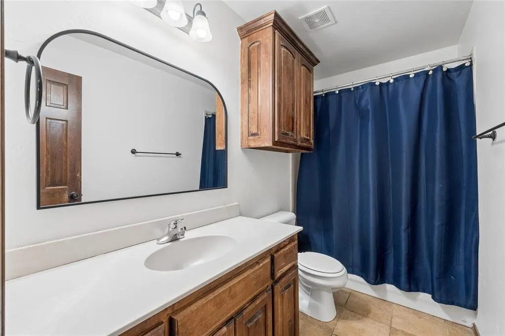 Photo 31 — 709 N White Tail Way, Mustang, OK 73064
