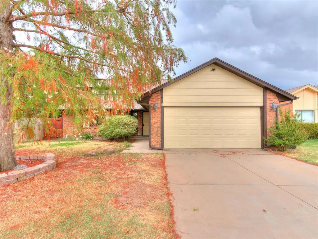Front exterior — 20 SW 141st Street, Oklahoma City, OK 73170