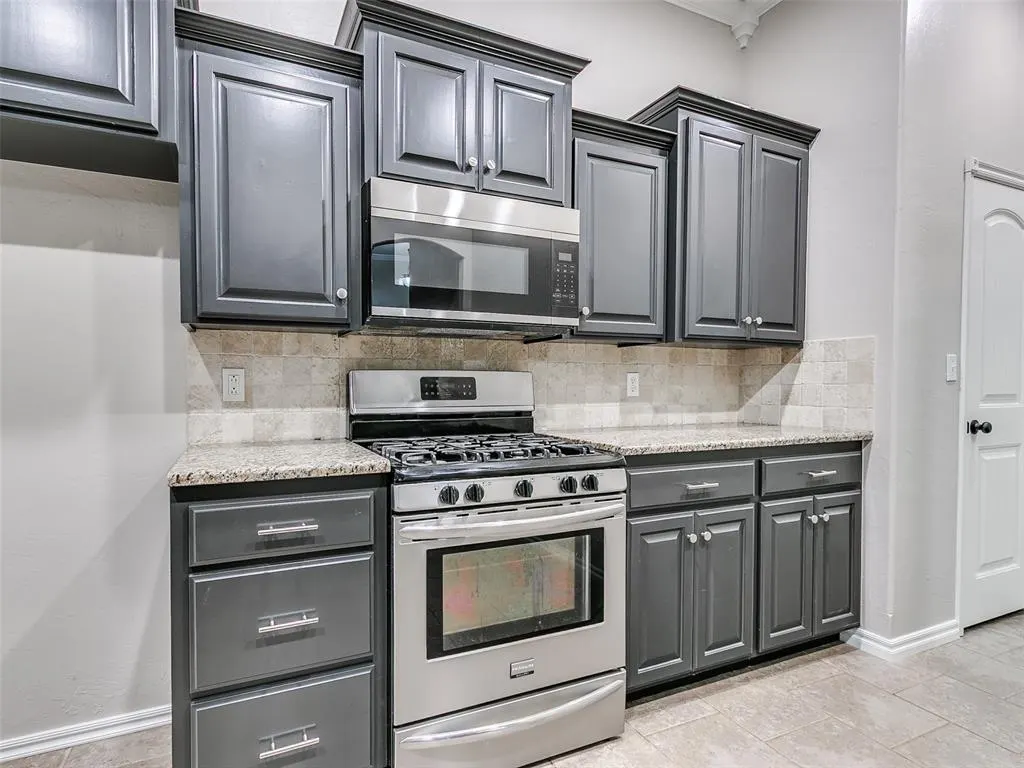 Photo 8 — 4709 Grand Avenue, Noble, OK 73068