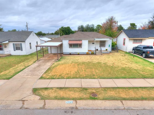 Photo 2 — 1357 Williams Drive, Oklahoma City, OK 73119