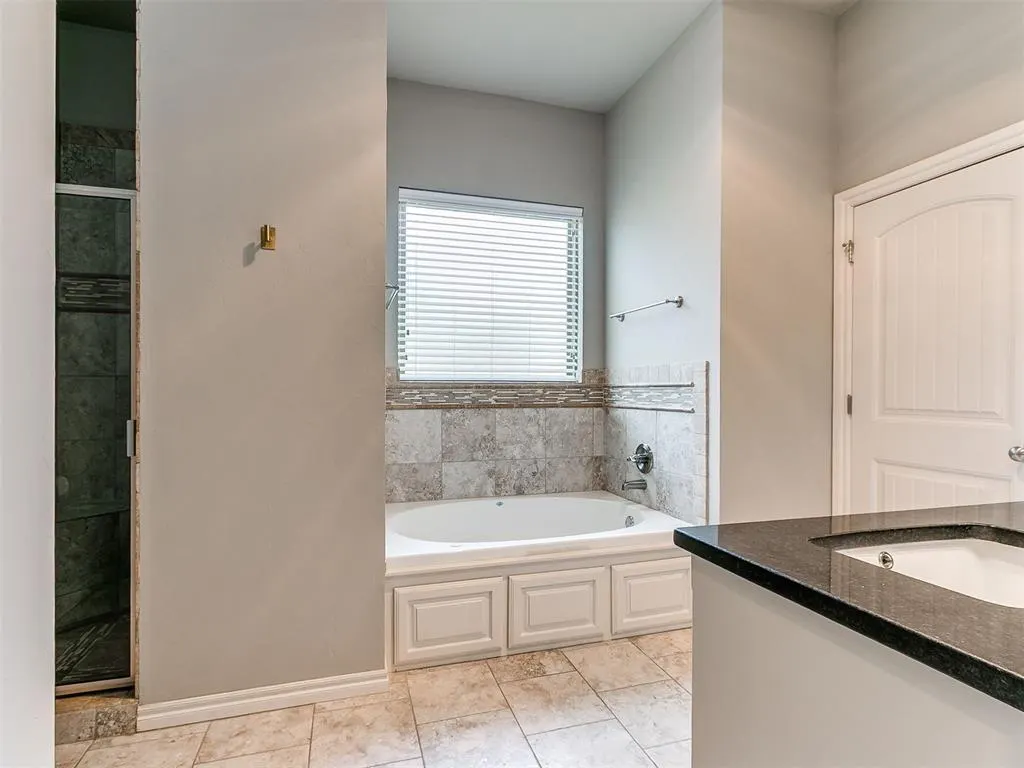 Photo 25 — 921 Siena Springs Drive, Norman, OK 73071
